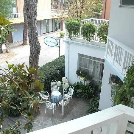 Ornella Hotel *