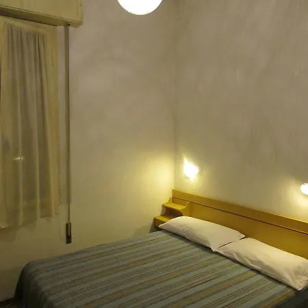 Hotel Ornella *