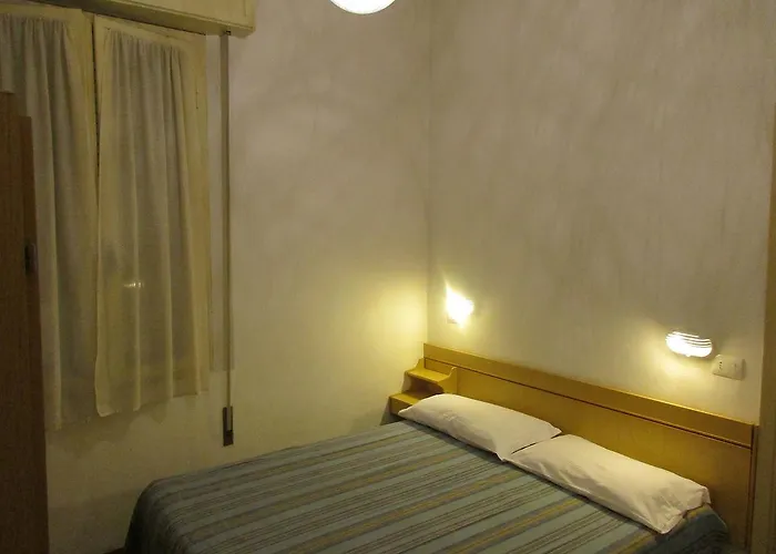 Hotell Ornella *